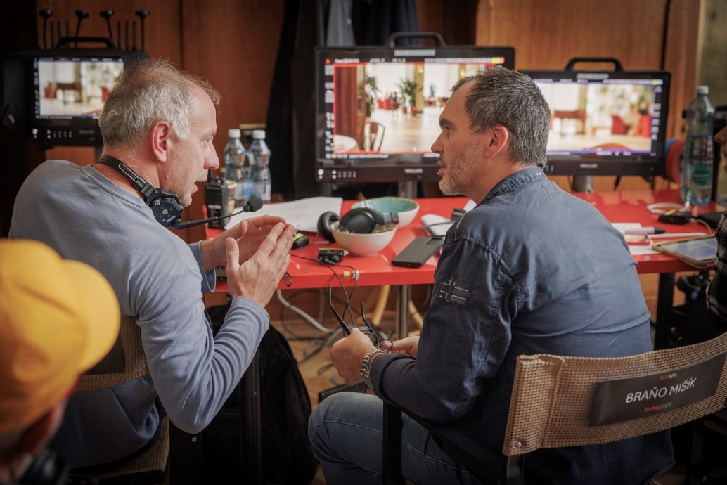 Šviháci - Kameraman Juraj Chlpík a režisér Braňo Mišík