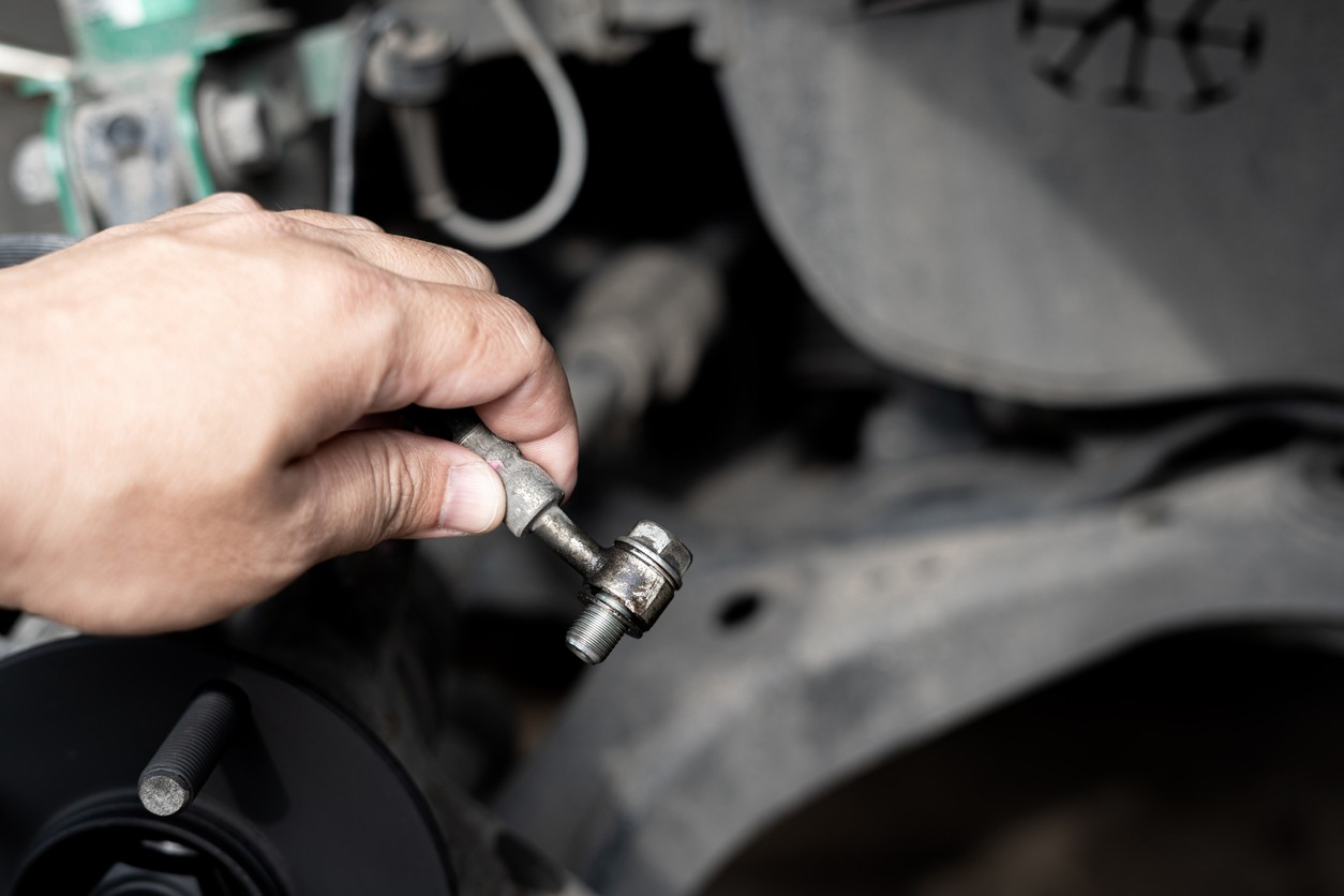 Motorový olej. Výrobcovia predlžujú intervaly výmeny na 2 roky alebo 30 000 km.