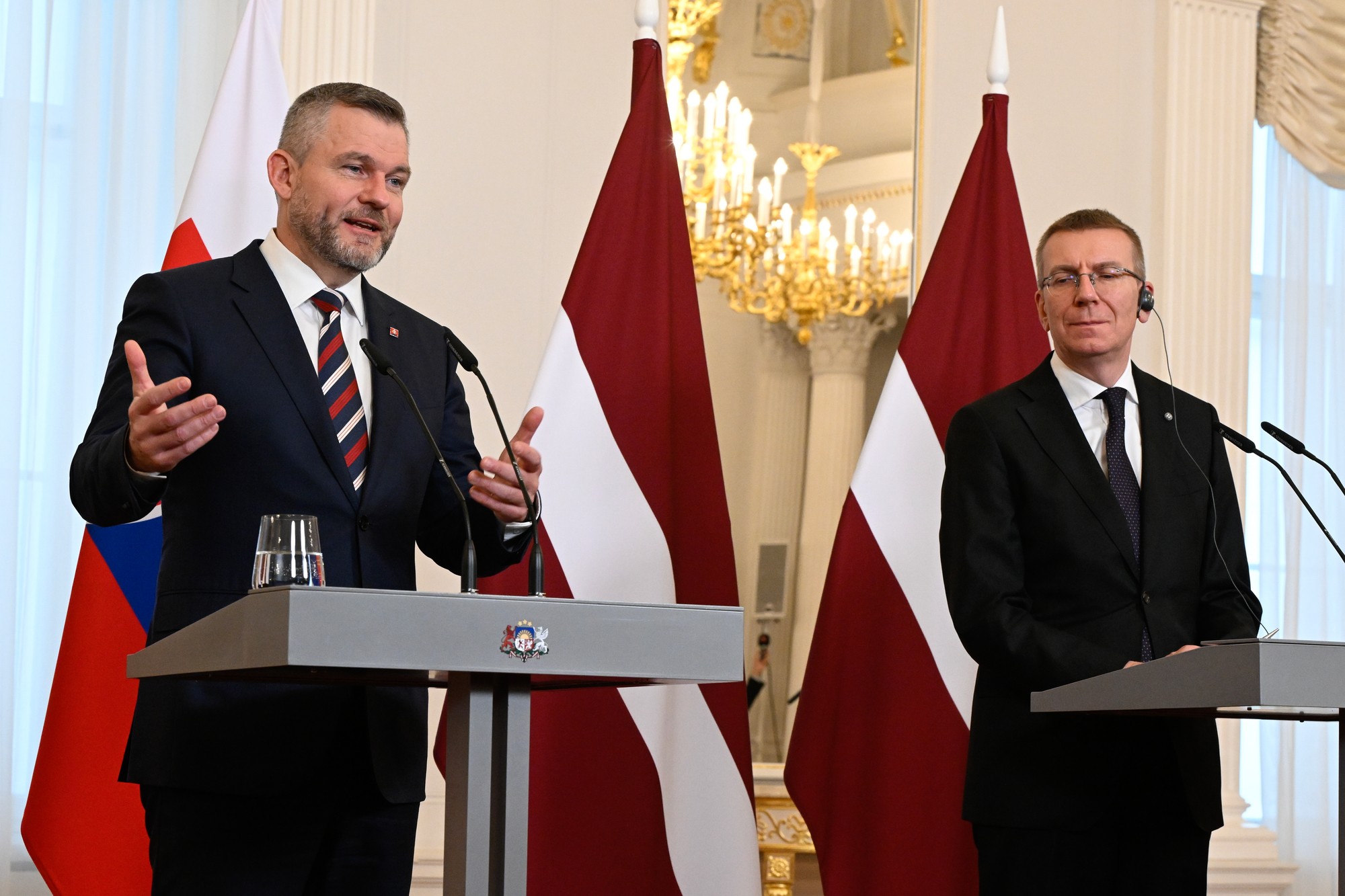Prezident Peter Pellegrini sa v Rige stretol s lotyšským prezidentom Edgarsom Rinkévičsom.