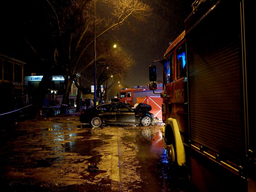 BMW rozbite w Łodzi. Zginął kierowca