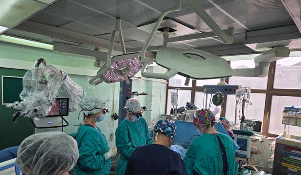 Prva operacija revaskularizacije mozga kod deteta sa Moyamoya sindromom