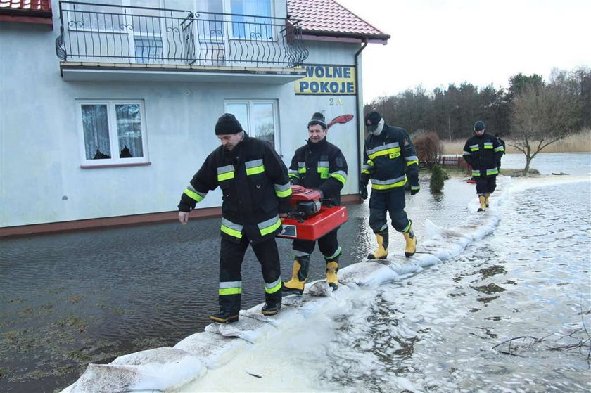 Na północy sztorm, na południu zadyma