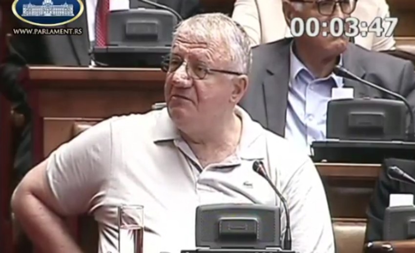 Šešelj: Radikali će glasati protiv izbora Malog