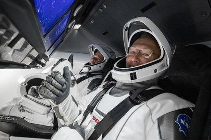 Wiadomo, kiedy na Ziemię wrócą astronauci i statek SpaceX. To będzie nerwowy spektakl