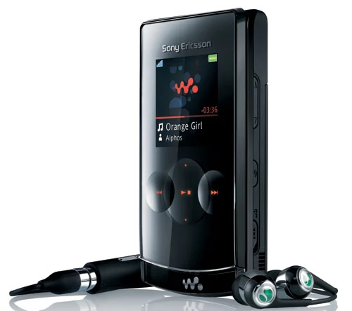 W980i Walkman to jedna z kilku muzycznych komórek Sony Ericssona. Telefon wyposażony został w kilka ciekawych funkcji: nadajnik FM, sterowanie potrząsaniem czy rozpoznawanie utworów