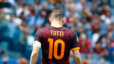 Włochy: Francesco Totti podpisał kontrakt i zostanie w AS Roma