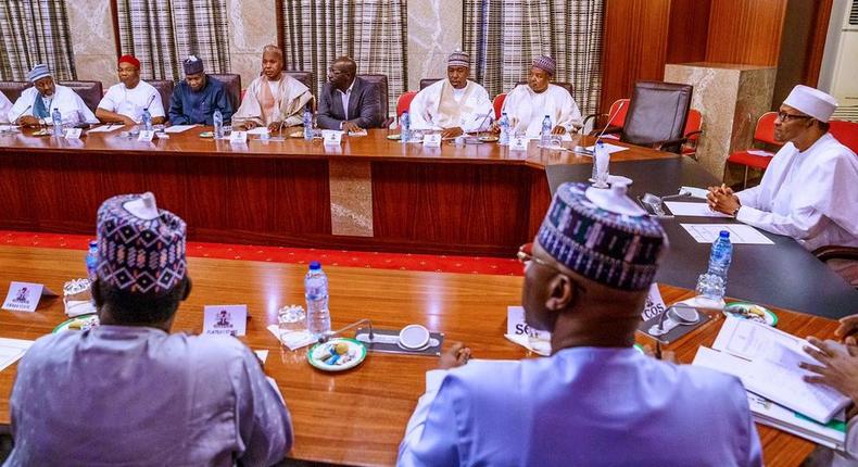 President Muhammadu Buhari and Governors elected on the platform of the All Progressives Congress meet in Abuja to discuss the crisis rocking the party over chairmanship tussle. [Twitter/@BashirAhmaad]