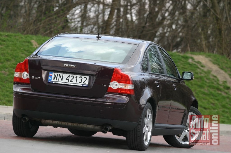 Volvo S40