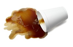 Modna koszulka? Z plamą słynnej kawy