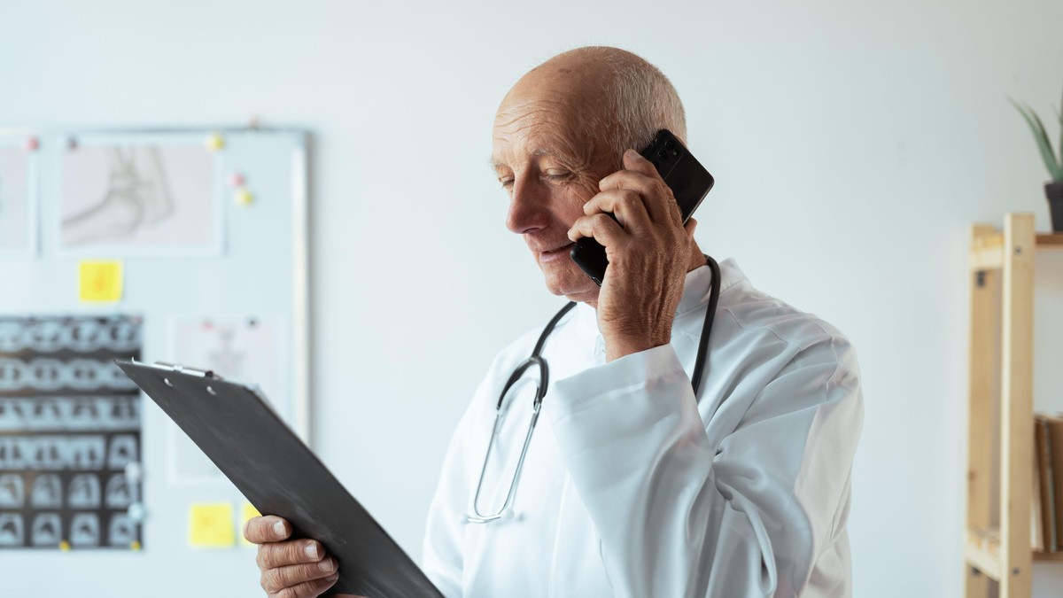 Doktor - ilustracija