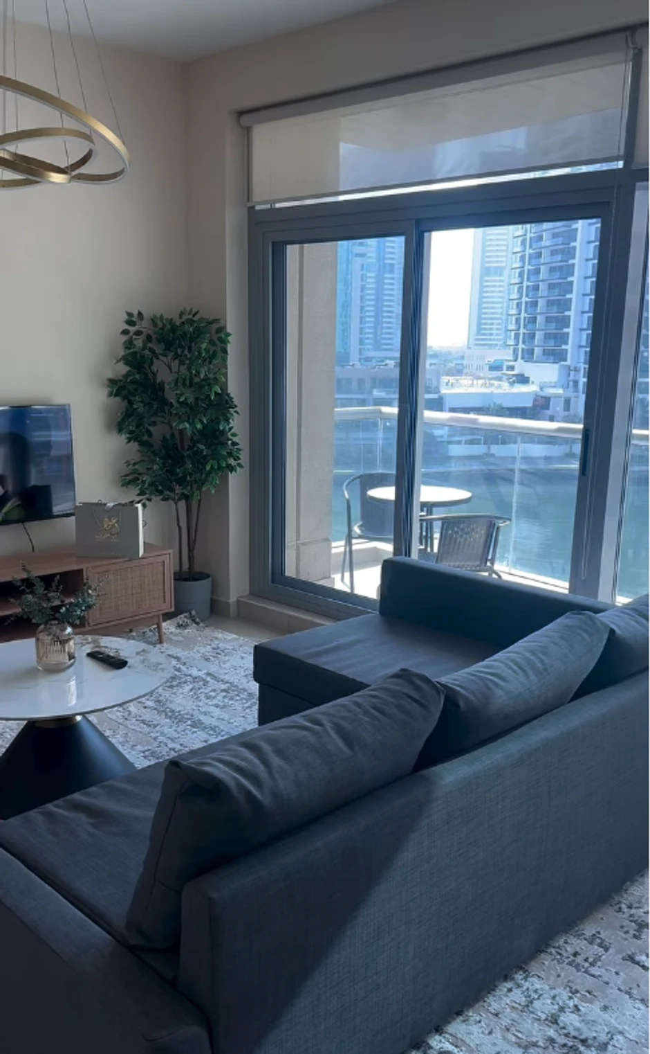 Stan Silvije Đogani u Dubaiju