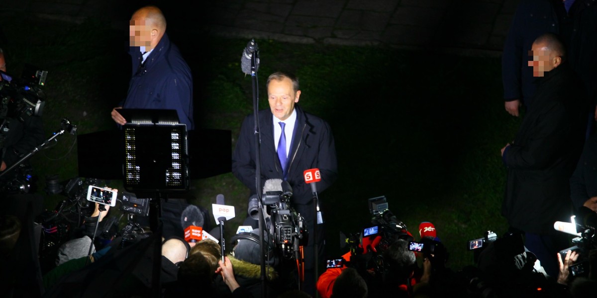 DONALD TUSK PROKURATURA PRZESLUCHANIE NOWOWIEJSKA