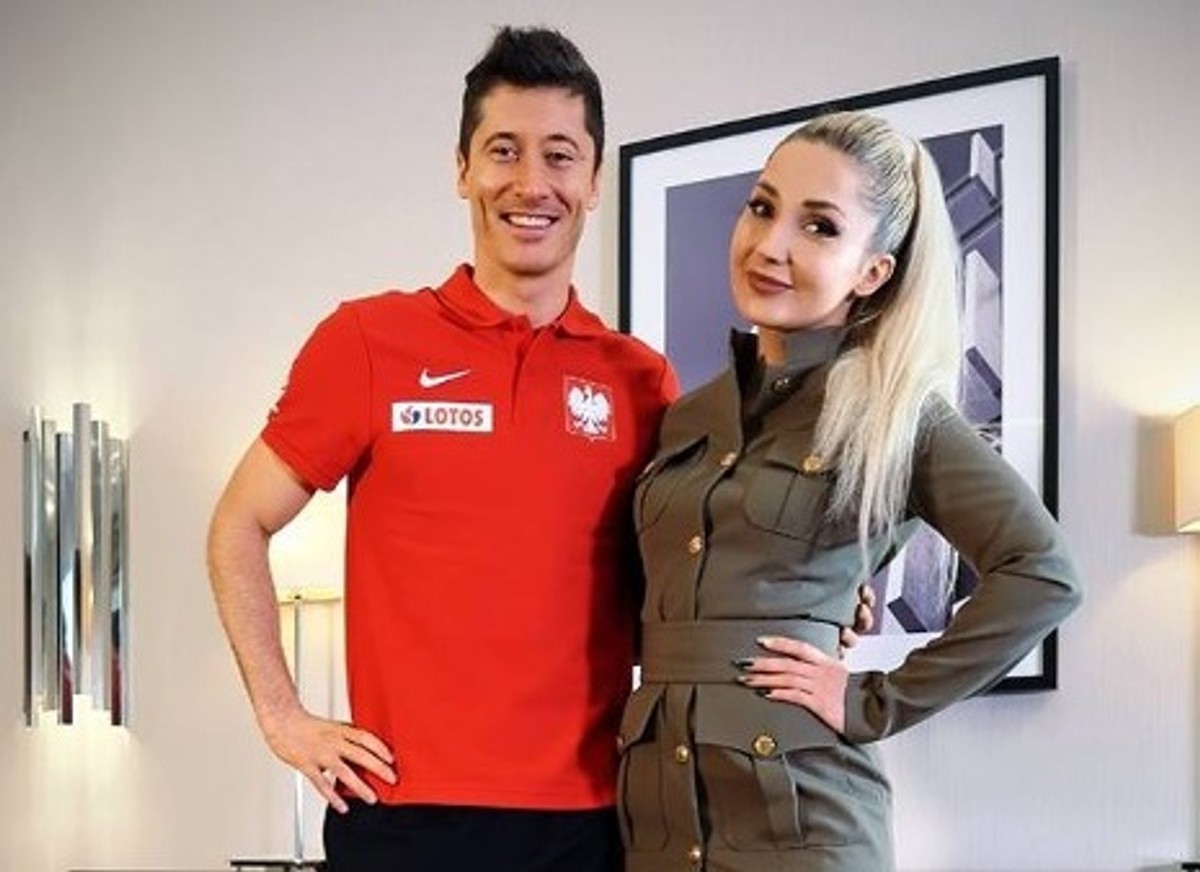 "Mundial będzie nasz, teraz Polska gol" - Cleo przerabia swój hit na Mundial 2018