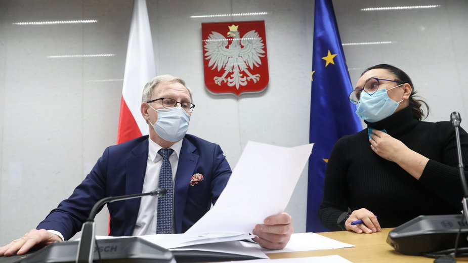 Posiedzenie komisji w Sejmie. Tomasz Latos i Monika Wielichowska