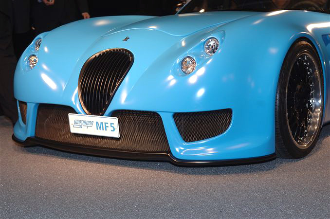 IAA Frankfurt 2007: Wiesmann GT MF5 – coupe z silnikiem BMW M5