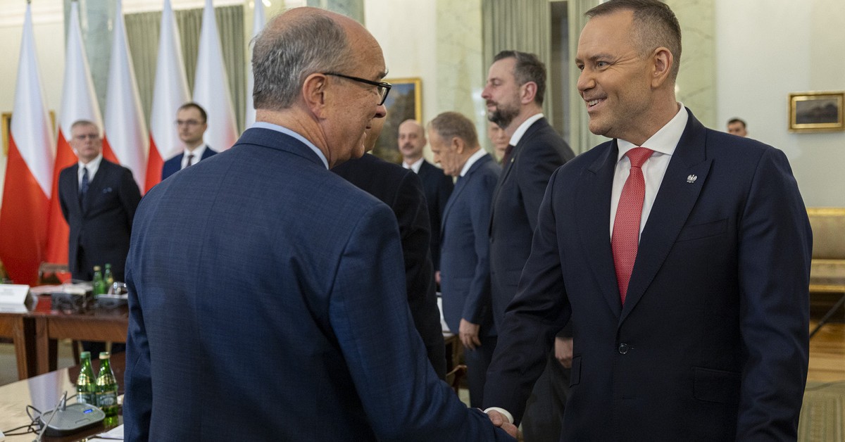 Nawrocki gra Czarzastym przeciw Tuskowi