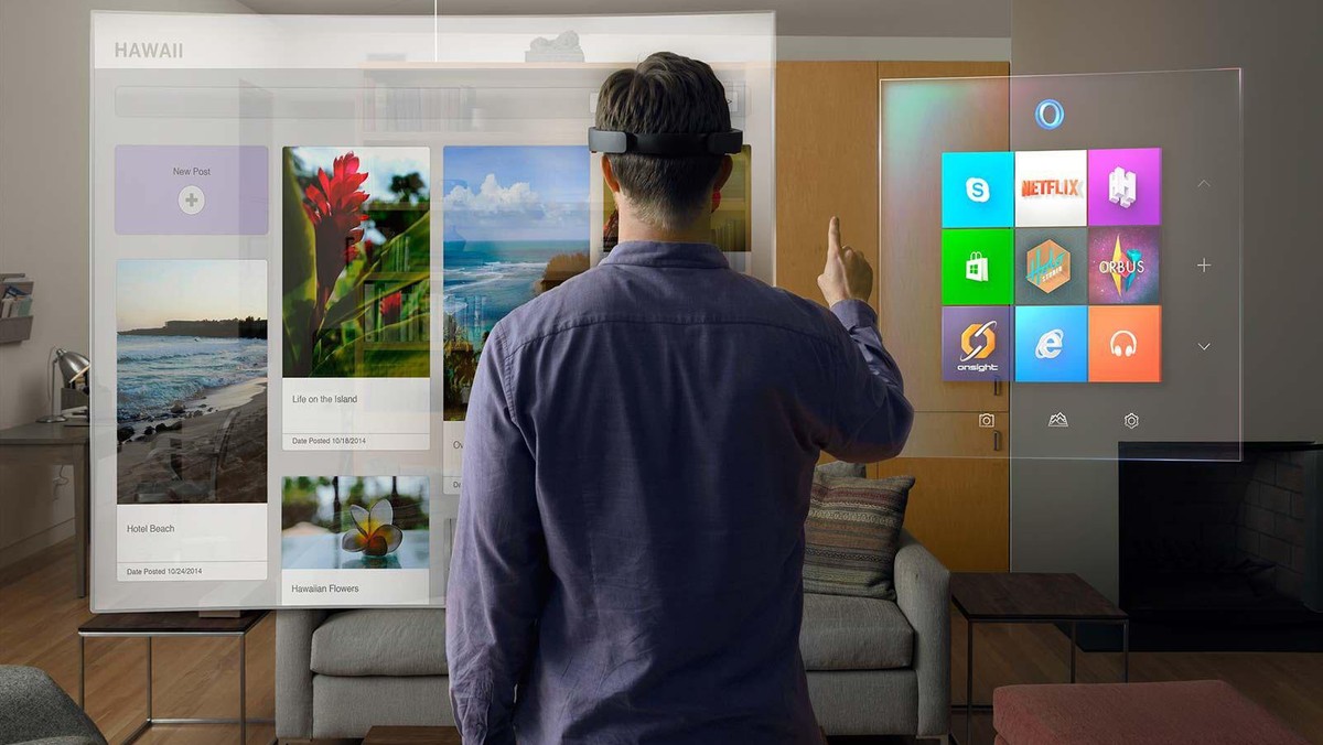 HoloLens