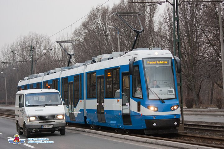 Najdłuższy w Polsce tramwaj już w Krakowie, fot. MPK
