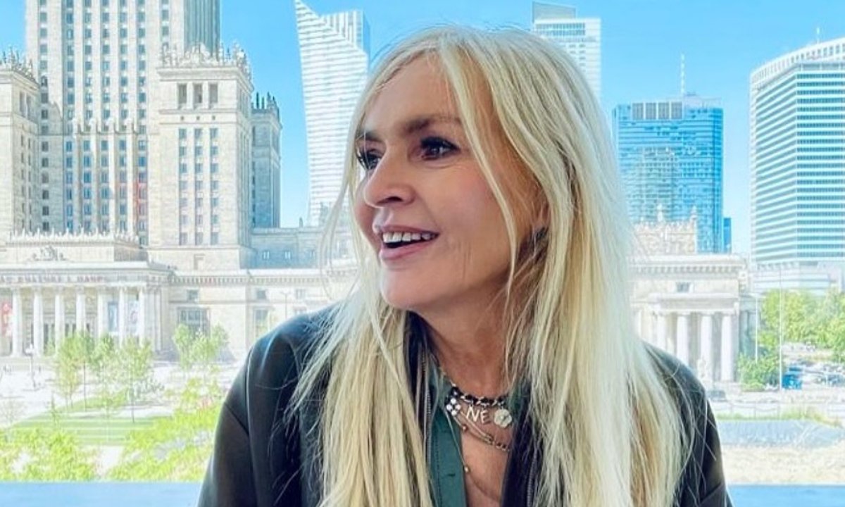 Monika Olejnik cała w skórze. Wisienką na torcie były ciężkie kozaki