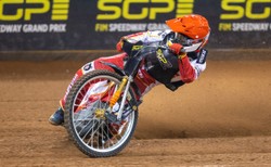 MŚJ na żużlu. Zwycięstwo Cierniaka w drugim finale w Cardiff