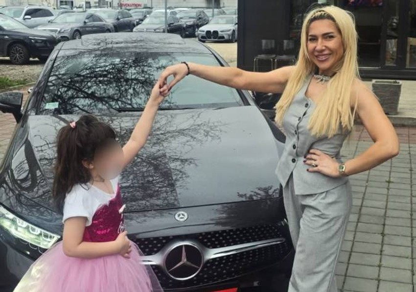 Jovana Jeremić sa ćerkom