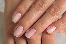 Evo kako da OJAČATE NOKTE ako vam stalno pucaju i lome se: Dermatolog otkrio u čemu je KLJUČ i šta obavezno treba da uvedete nakon 25. godine