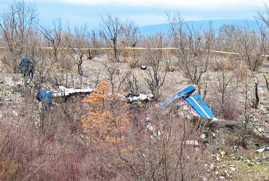 Ostaci aviona u kojem je stradao Trajkovski