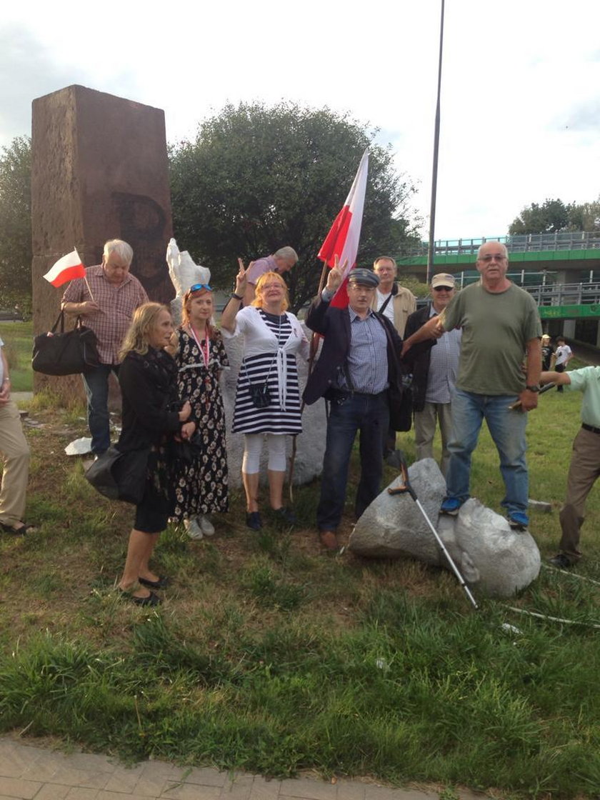 Pomnik gen. Berlinga został obalony