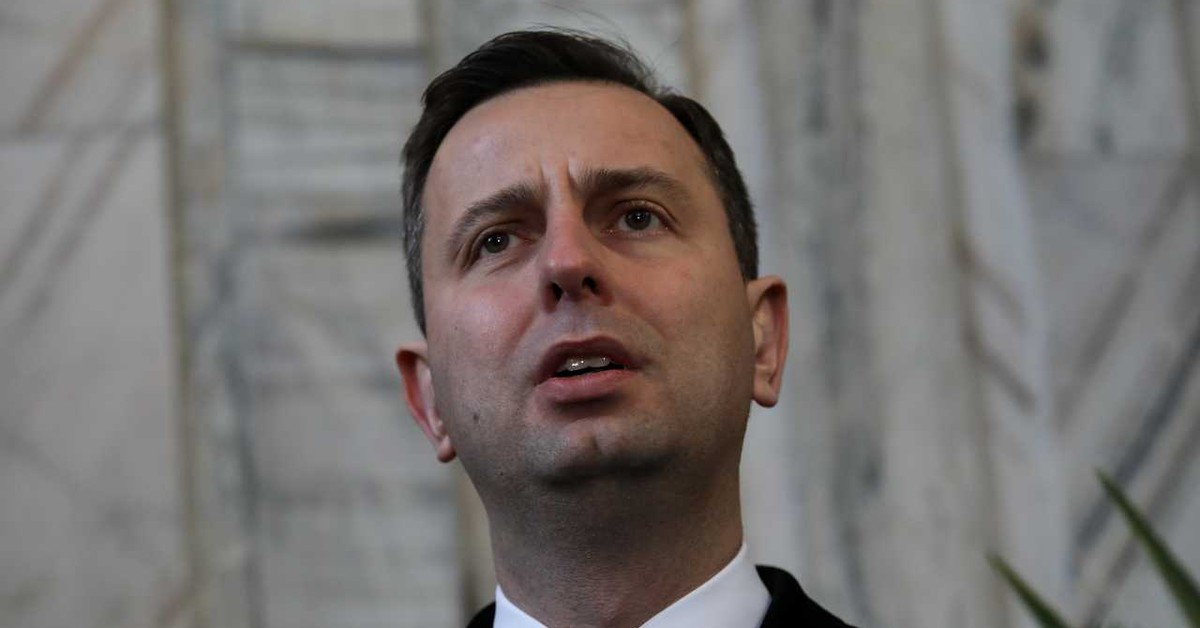 Czy piloci Wojska Polskiego będą brać udział w pokazach lotniczych? Szef MON zabrał głos