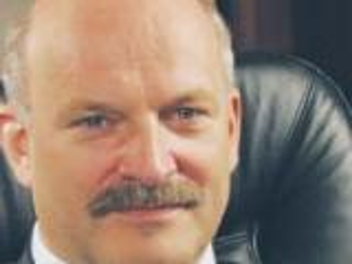 Paweł Olechnowicz, prezes Grupy Lotos, zapowiada, że do 2012 roku jego spółka planuje wydać 5 mld zł na poszukiwanie i wydobycie ropy, z czego 3,5 mld zł w Polsce, a 1,5 za granicą