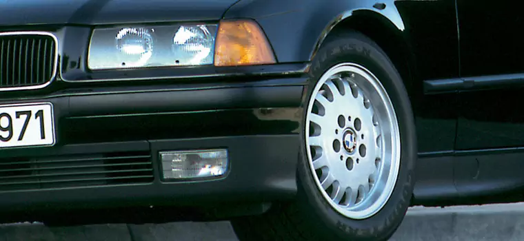 Kuba Wojewódzki pokazał, czym jeździł w 1992 r. To BMW E36