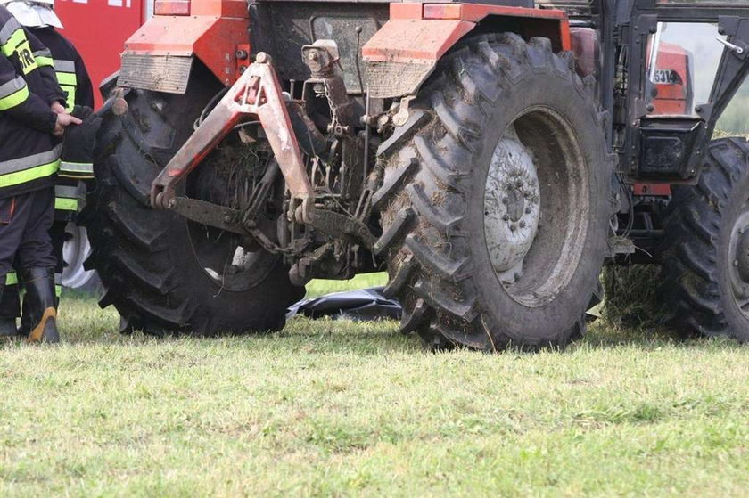 prasa do słomy, wypadek, Osiny, reklama