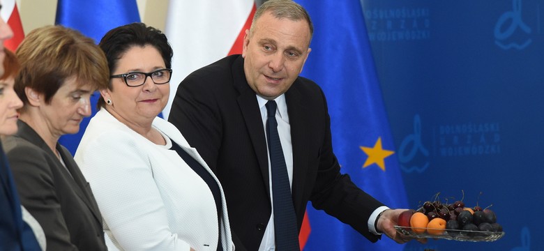 Schetyna: Wynik wyborów na Białorusi nic nie zmieni