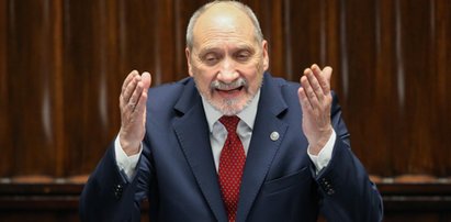 Macierewicz grzmi po słowach Putina