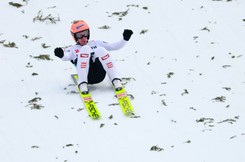 PŚ w skokach: Kraft najlepszy w Vikersund. Stoch na ósmym miejscu