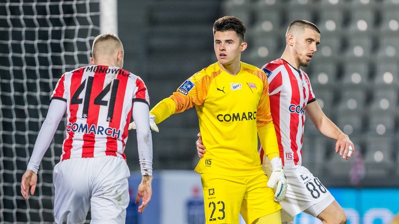 Pko Ekstraklasa Tabela Cracovia Blisko Dolu Pogon Wiceliderem Zobacz Tabele Pilka Nozna