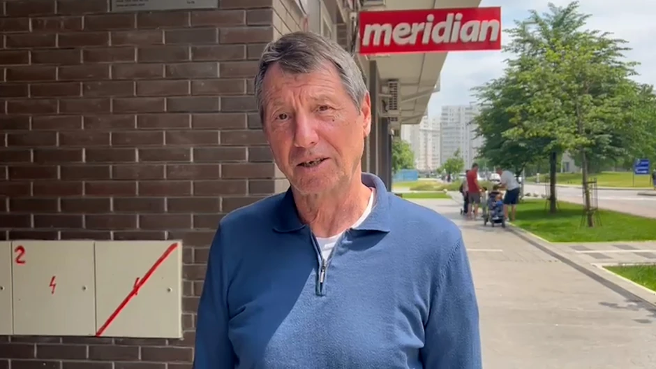 Moka živi sa Anđelom i Zvezdanom