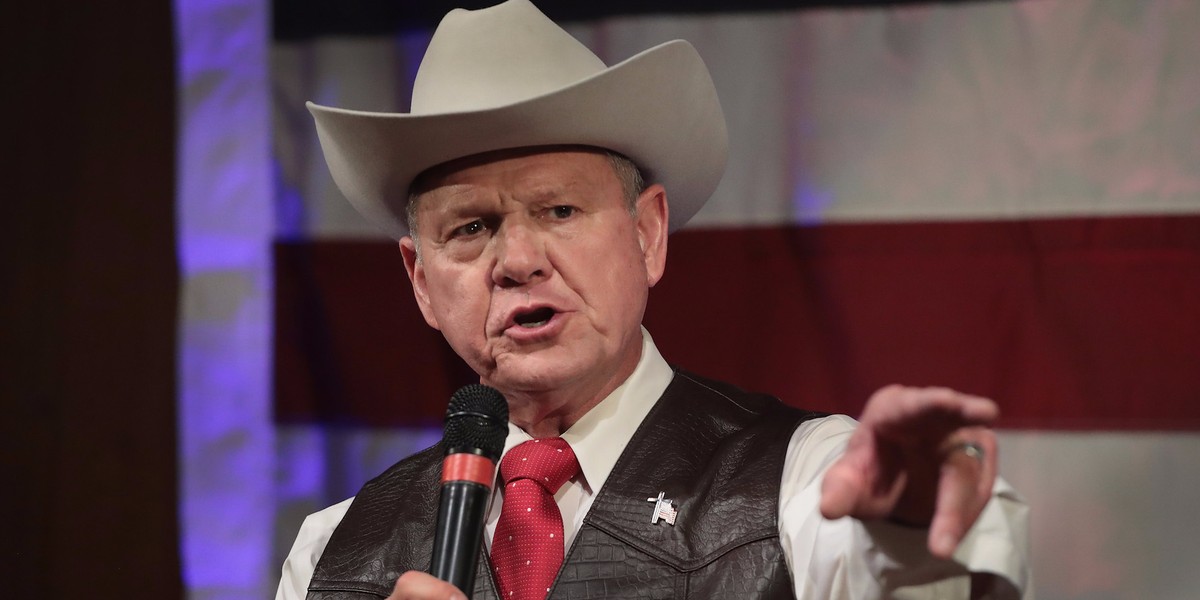 In a bizarre interview with Sean Hannity, Roy Moore says he didn't 'generally' remember dating teens when he was in his 30s