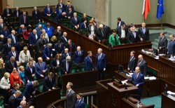 "Realne narzędzia do nadzoru" kontra "Politbiuro w MSWiA". Sejm uchwalił ustawę o powołaniu Biura Nadzoru Wewnętrznego