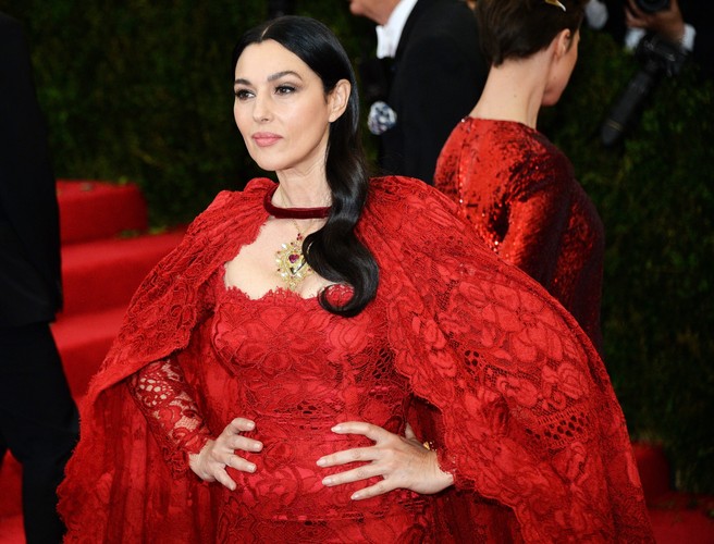 Monica Bellucci na gali Met w Nowym Jorku