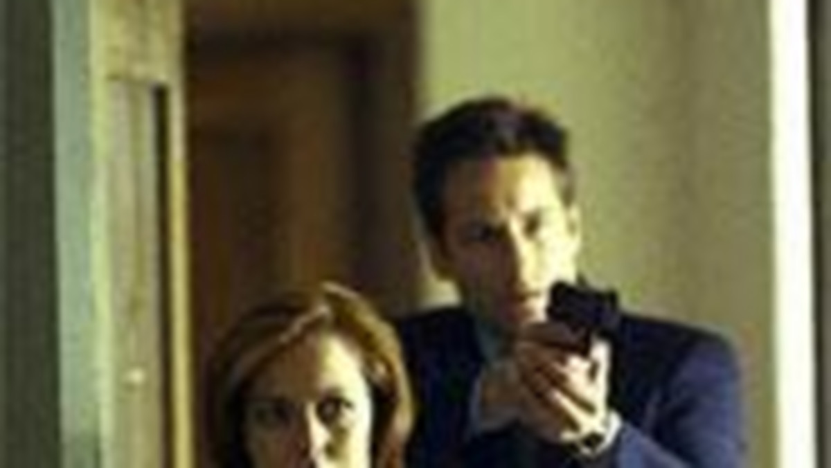 Przedstawiciele wytwórni filmowej Twentieth Century Fox ogłosili, że druga część kinowej adaptacji serialu "Z archiwum X" będzie nosiła tytuł "The X-Files: I