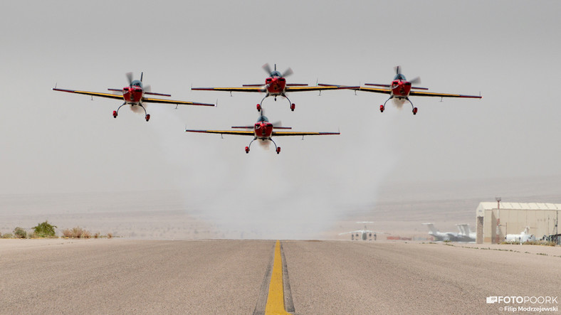 Royal Jordanian Falcons w akcji nad Jordanią