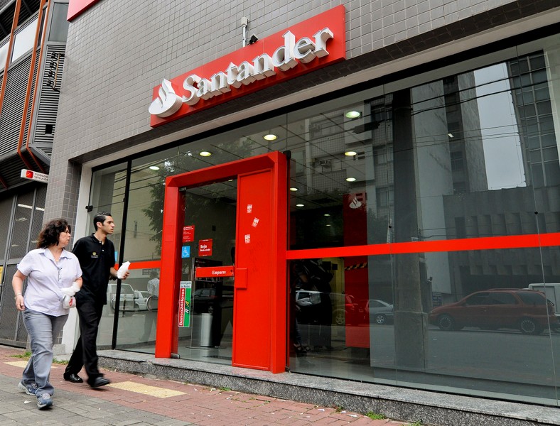 Wejście Banco Santander na giełdę w Sao Paulo było największym debiutem ubiegłego roku