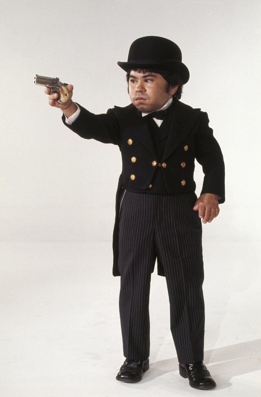 Herve Villechaize (119cm)