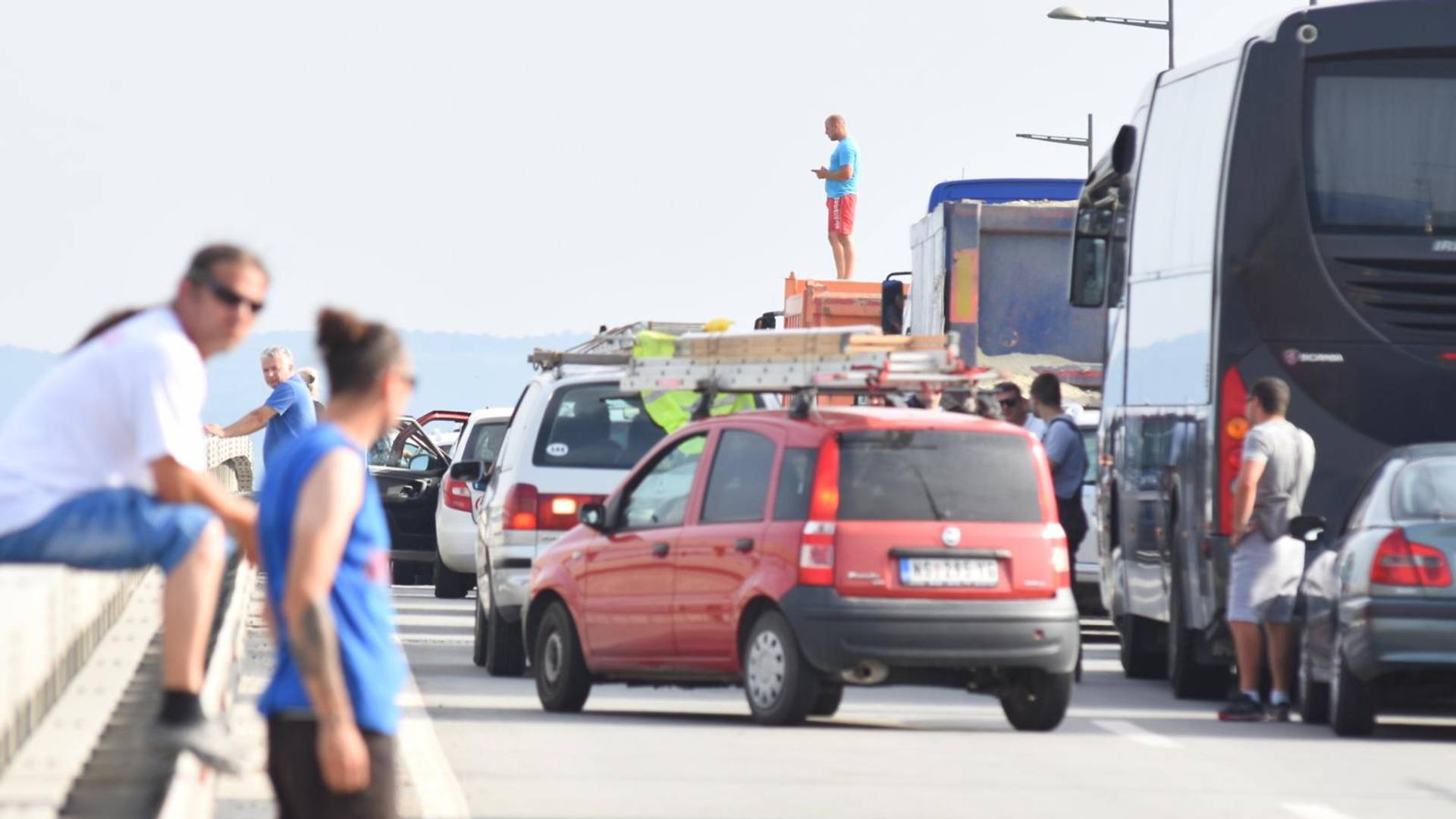 Sutra ponovo blokada širom Srbije - i biće žešće nego u petak