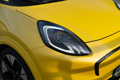 Hit Forda w nowej cenie. Ten SUV rozprawia się z Chińczykami