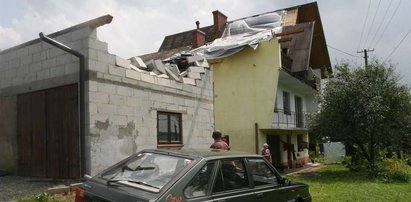 Trąba powietrzna zdemolowała dom! FOTO