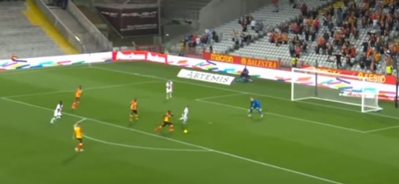 Przez Marcina Bułkę Paris Saint-Germain przegrało z Lens. Co on zrobił? [WIDEO]