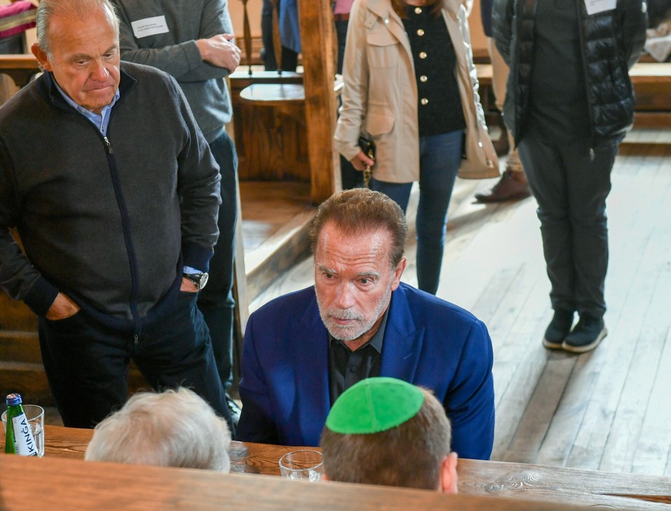 Arnold Schwarzenegger zwiedził Miejsce Pamięci Auschwitz