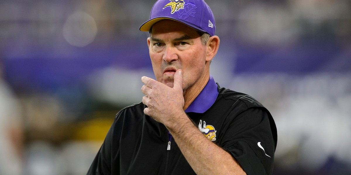 Vikings coach Mike Zimmer staged a bizarre stuffed animal massacre in the locker room to teach his team a lesson about complacency